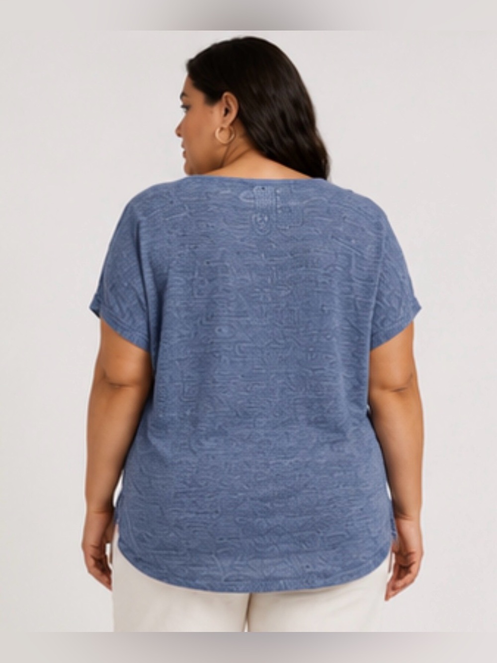 Cable & Gauge Blue Embroidered V-Neck Tunic Top - Picture 2 of 7